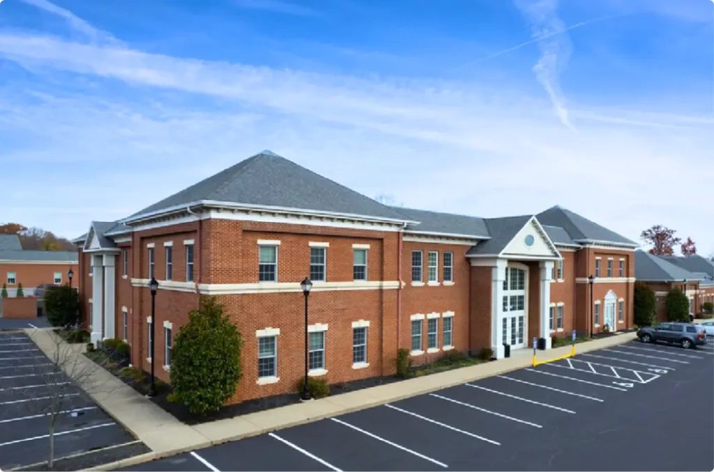 Exterior view of Legacy Healing Ohio treatment center building offering Intensive Outpatient Programs and partial hospitalization program