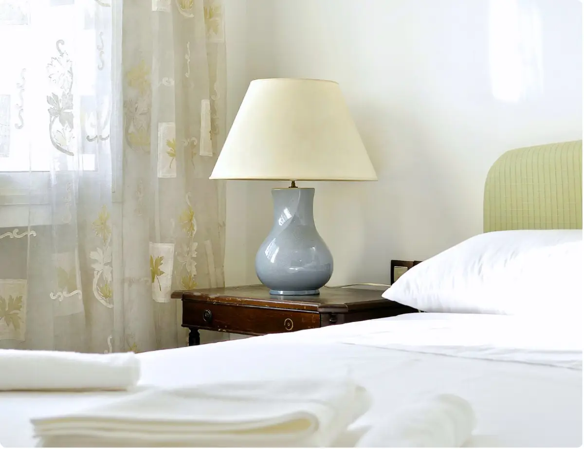 Private, comfortable room at a luxury detox center in Ohio for addiction recovery.